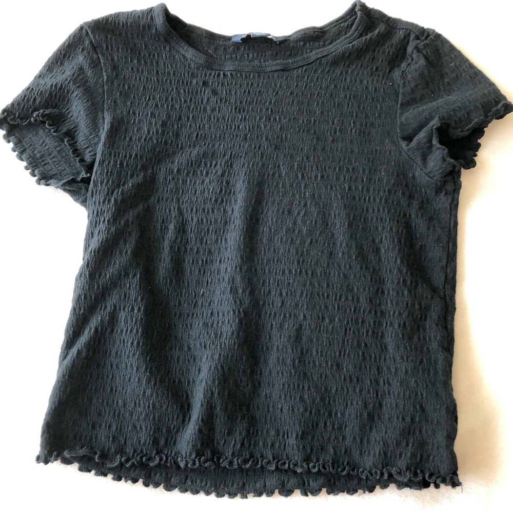 Black smocked lettuce cut shirt